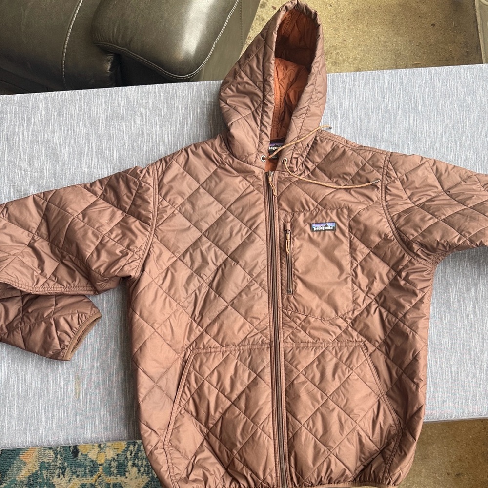 Patagonia Copper Quilted Hooded Jacket Size Large